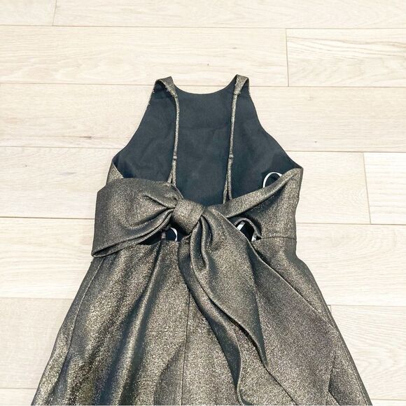 Halston Heritage Gold and Black Halter Sheath Cocktail Dress - Picture 4 of 7